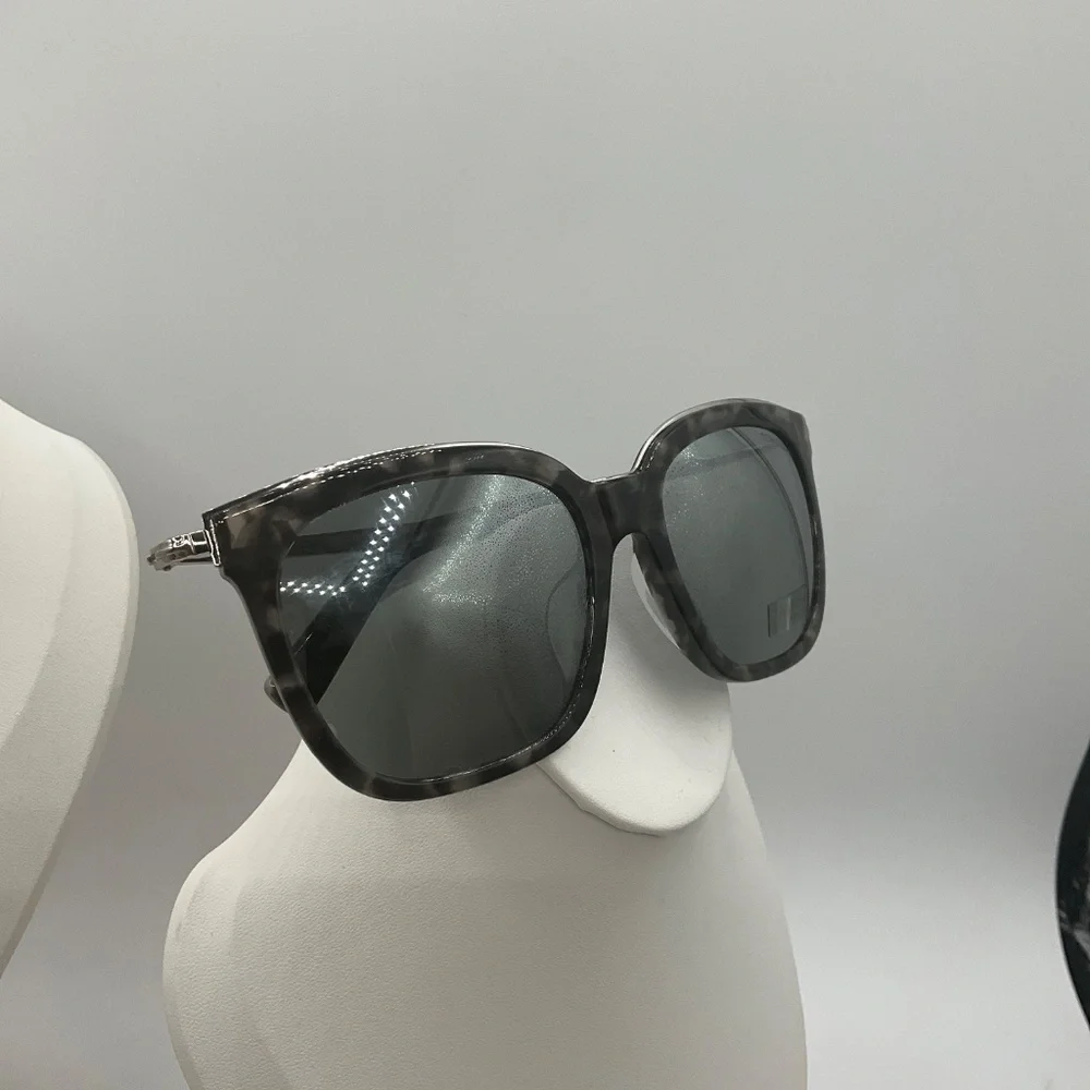 TOM FORD SUNGLASSES UNISEX - Picture 2 of 6